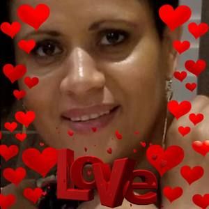 Meet your Posher, Isabel